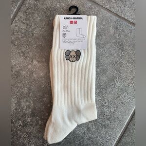 Uniqlo kaws Warhol logo white Socks NEW